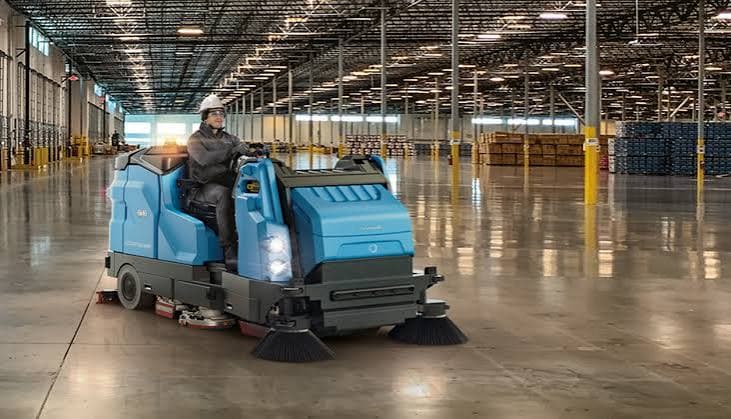 Industrial Sweeper