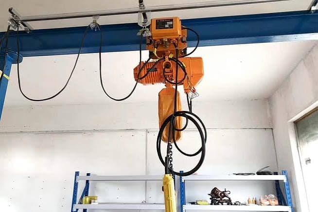 Electric Chain & Wire Hoist